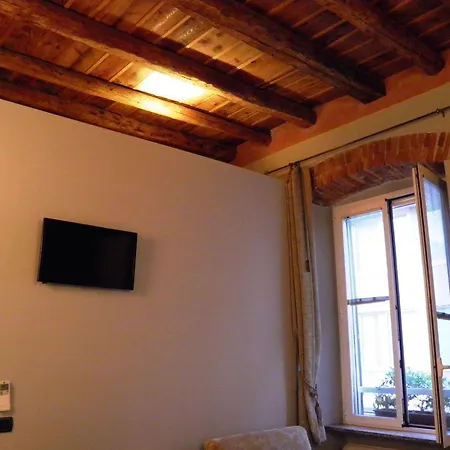 فندق مبيت وإفطار In Centro Charme بيرغامو