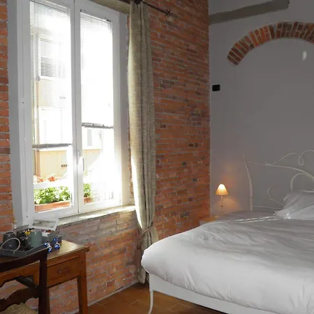 Bed & Breakfast In Centro Charme